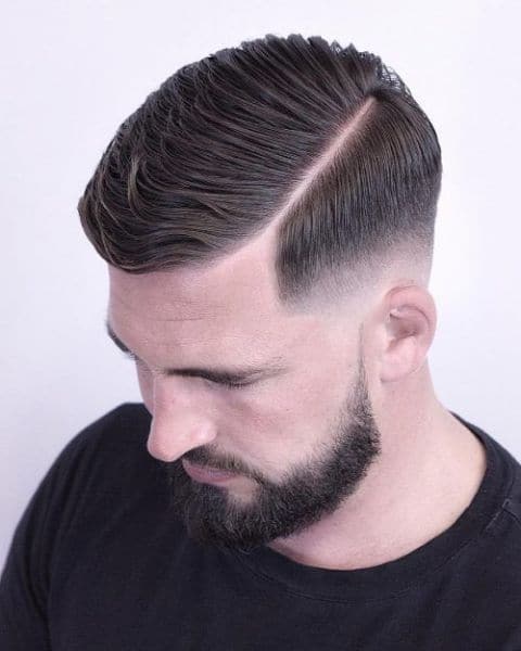 Sleek-Comb-Over-for-thinning-hair-man